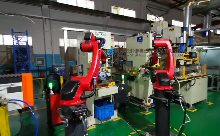 沖床機械手 沖床機械手