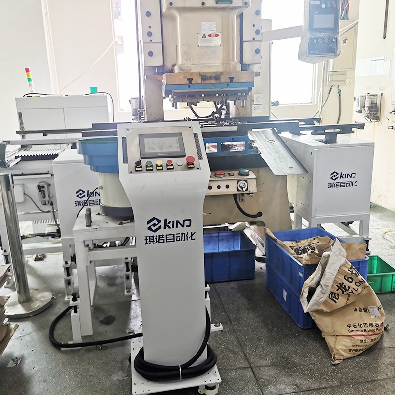 三次元機(jī)械手 三次元機(jī)械手