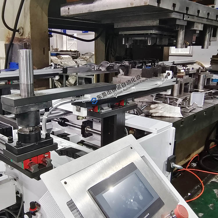 三次元機械手 三次元機械手